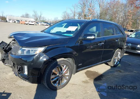 2015 Kia Sorento Limited V6 z USA, uszkodzony, nr VIN 5XYKWDA78FG618308